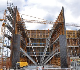 Haute performance pour la réalisation de voiles. Haute performance pour la réalisation de voiles.