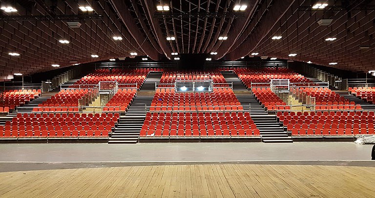 Salle Robert Hossein, Lourdes, France