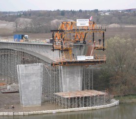 Pont de la rivière Grand, Ontario, Canada