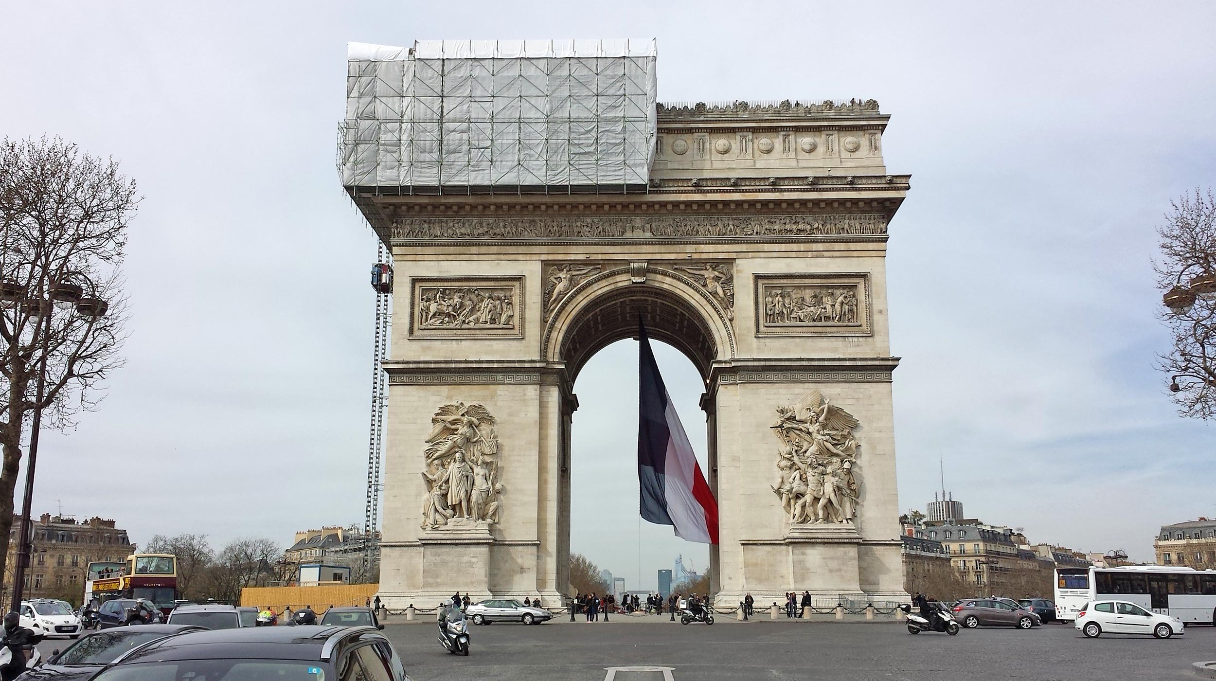 Nous avons non seulement restauré le monument, mais nous avons également garanti son accès permanent aux touristes.