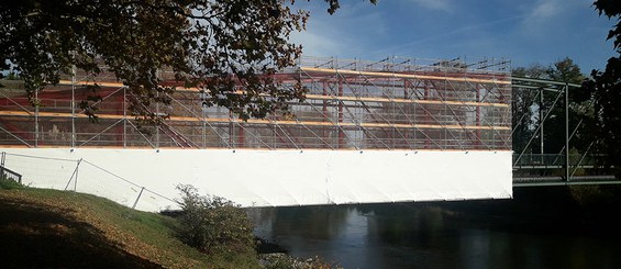 Rénovation d’une passerelle métallique à Billère sur le Gave, France