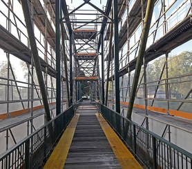 Rénovation d’une passerelle métallique à Billère sur le Gave, France