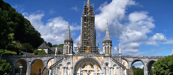 Sanctuaire de Notre-Dame de Lourdes, France