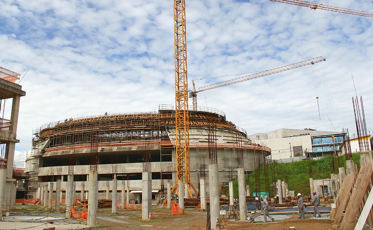 Finitions architecturales dans le centre de Belo Horizonte