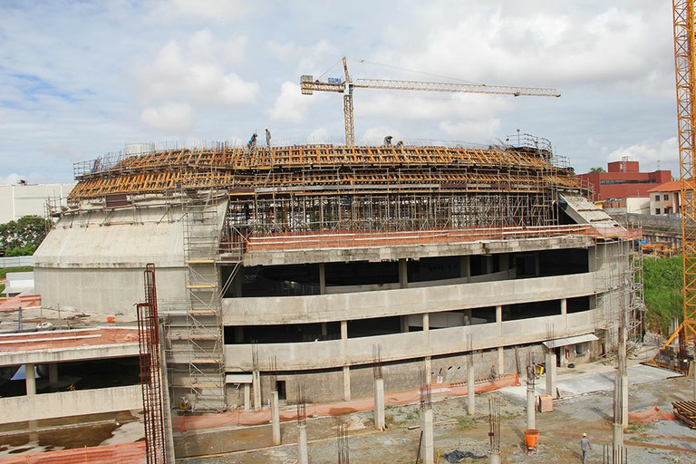 Finitions architecturales dans le centre de Belo Horizonte