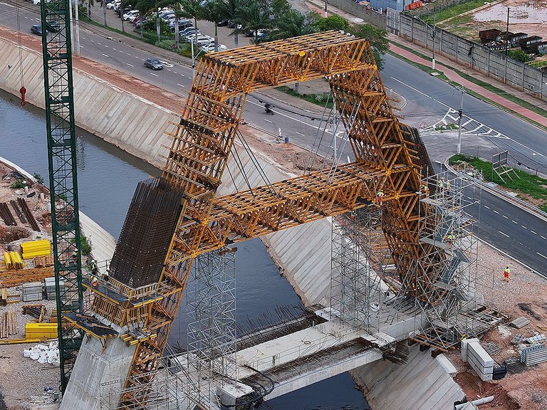 Solutions modulaires pour optimiser la réalisation du pont de Jundiaí