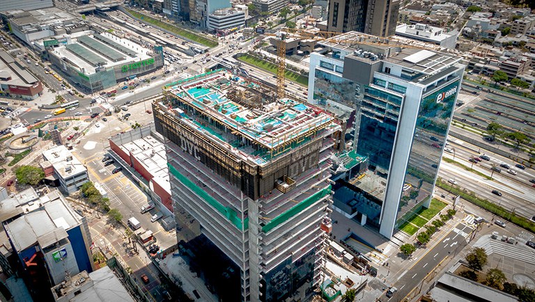 Nouvelle tour dans le centre-ville de Lima, au Pérou