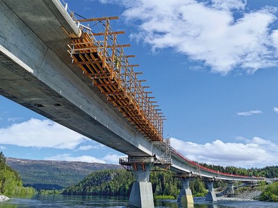 Le pont Valryggen en Norvège : une solution pour un bétonnage efficace des parapets