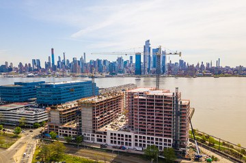 Productivité et sécurité dans la construction du 800 Harbor Boulevard, dans le New Jersey