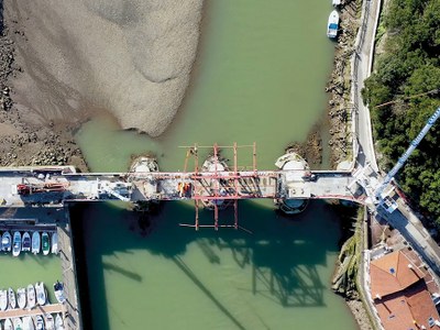 Reconstruction du Pont de Deba : ingénierie éphémère au service du patrimoine historique