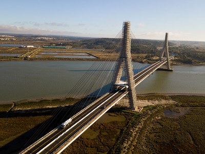 Rénovation du pont international sur le Guadiana