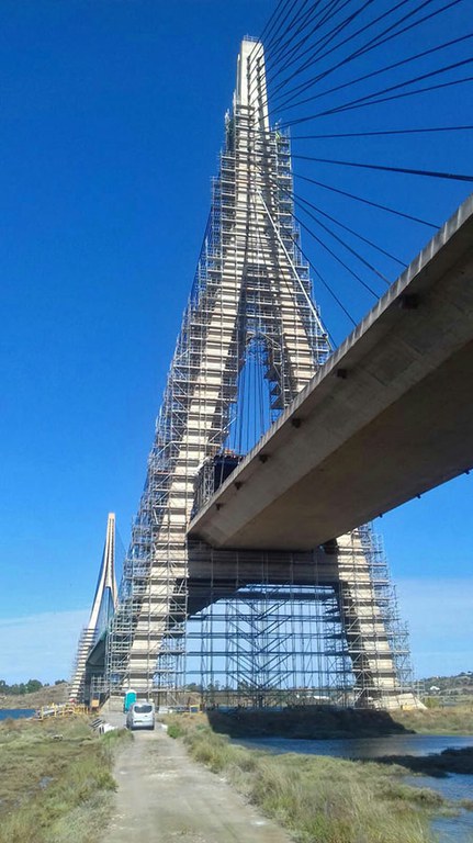 Rénovation du pont international sur le Guadiana