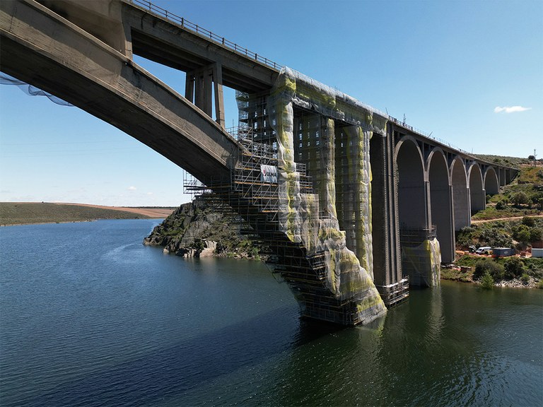 Rénovation du viaduc ferroviaire Martín Gil à Zamora, en Espagne