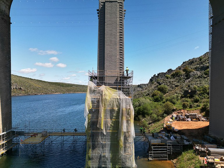 Rénovation du viaduc ferroviaire Martín Gil à Zamora, en Espagne